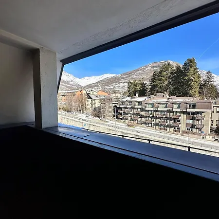 Trilocale Einaudi Apartamento